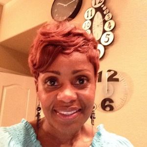 Meet your Posher, Deitra